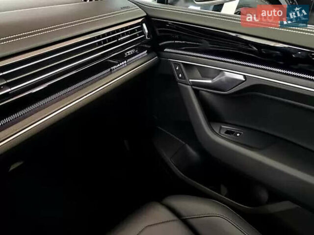 Серый Фольксваген Туарег, объемом двигателя 2.99 л и пробегом 11 тыс. км за 67500 $, фото 12 на Automoto.ua