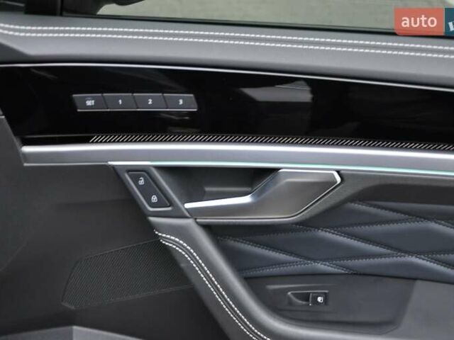 Сірий Фольксваген Туарег, об'ємом двигуна 2.97 л та пробігом 29 тис. км за 78000 $, фото 23 на Automoto.ua