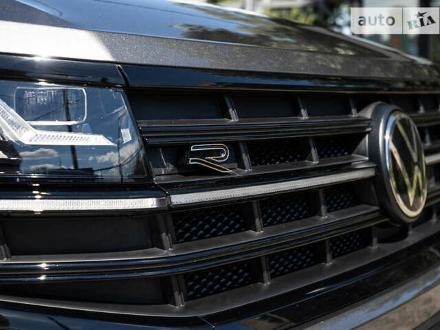 Серый Фольксваген Туарег, объемом двигателя 2.97 л и пробегом 29 тыс. км за 81450 $, фото 16 на Automoto.ua