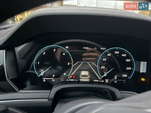 Серый Фольксваген Туарег, объемом двигателя 2.97 л и пробегом 19 тыс. км за 64999 $, фото 21 на Automoto.ua