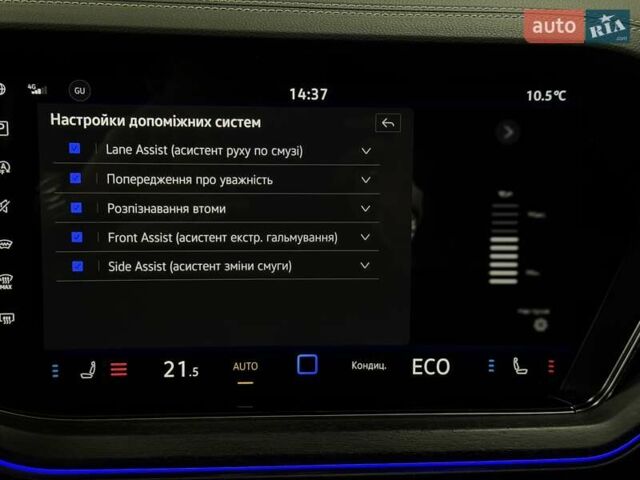 Серый Фольксваген Туарег, объемом двигателя 2.97 л и пробегом 39 тыс. км за 81500 $, фото 40 на Automoto.ua