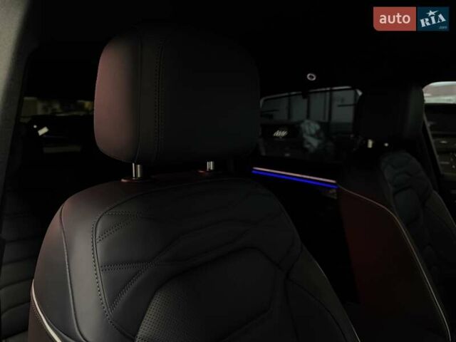 Серый Фольксваген Туарег, объемом двигателя 2.97 л и пробегом 39 тыс. км за 81500 $, фото 68 на Automoto.ua