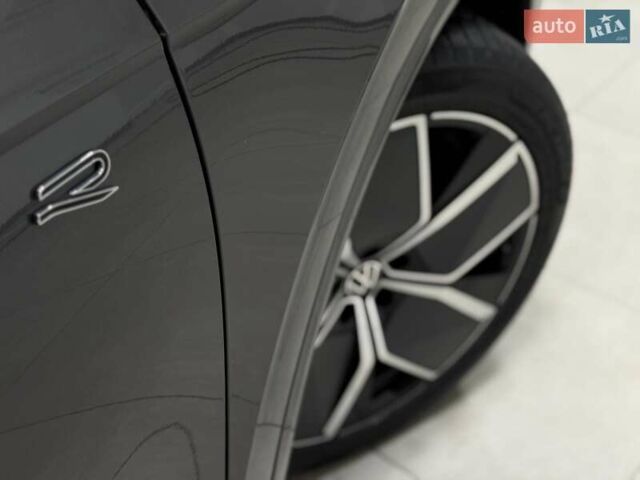 Серый Фольксваген Туарег, объемом двигателя 2.97 л и пробегом 39 тыс. км за 81500 $, фото 9 на Automoto.ua