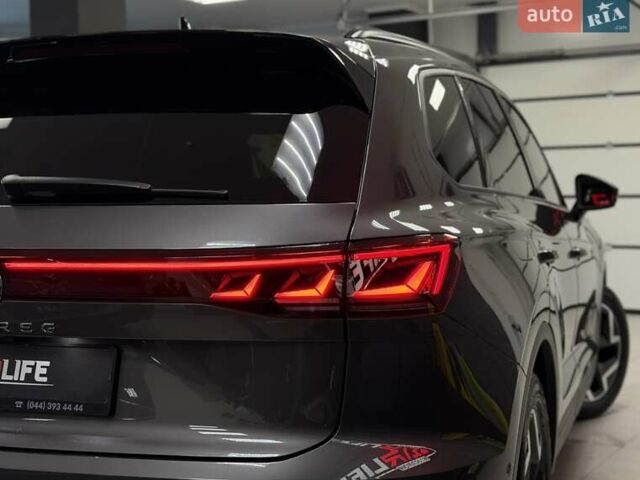 Сірий Фольксваген Туарег, об'ємом двигуна 2.97 л та пробігом 79 тис. км за 59900 $, фото 17 на Automoto.ua