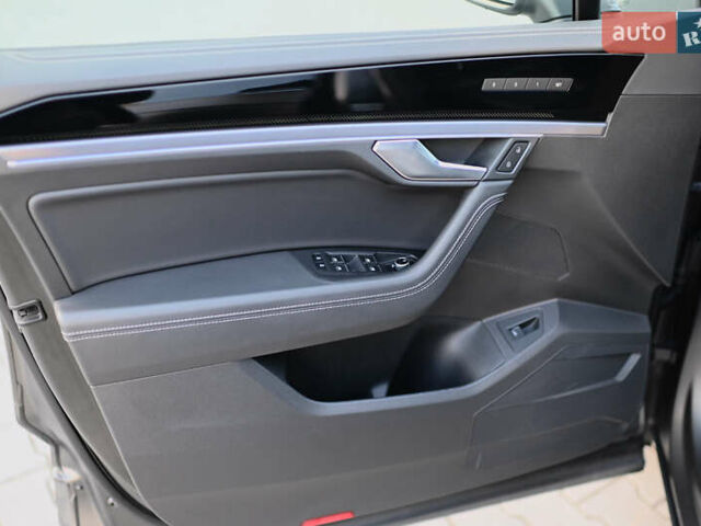 Серый Фольксваген Туарег, объемом двигателя 2.97 л и пробегом 32 тыс. км за 81000 $, фото 32 на Automoto.ua