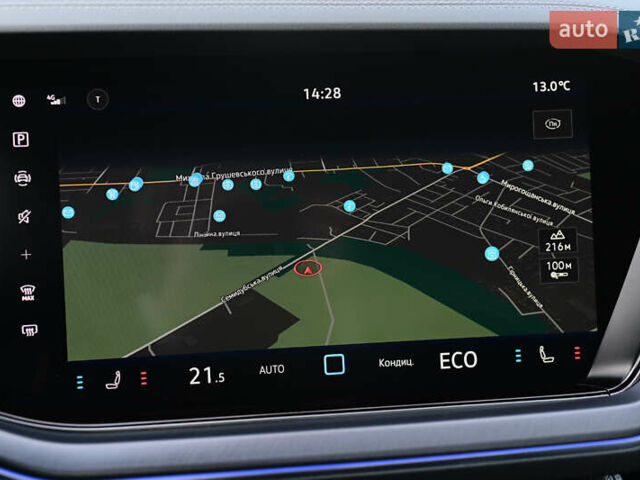 Серый Фольксваген Туарег, объемом двигателя 2.97 л и пробегом 32 тыс. км за 81000 $, фото 59 на Automoto.ua