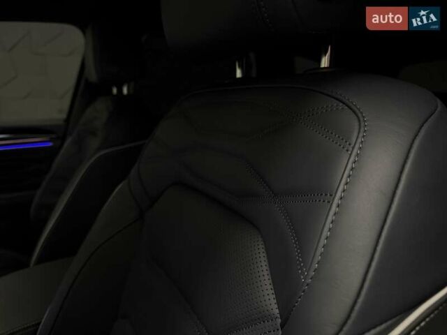 Серый Фольксваген Туарег, объемом двигателя 2.97 л и пробегом 39 тыс. км за 81500 $, фото 47 на Automoto.ua