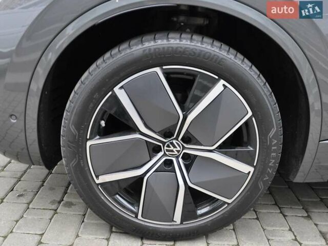 Сірий Фольксваген Туарег, об'ємом двигуна 2.97 л та пробігом 29 тис. км за 78000 $, фото 14 на Automoto.ua