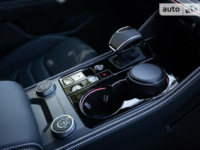 Серый Фольксваген Туарег, объемом двигателя 2.97 л и пробегом 29 тыс. км за 81450 $, фото 56 на Automoto.ua