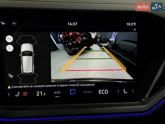 Серый Фольксваген Туарег, объемом двигателя 2.97 л и пробегом 39 тыс. км за 81500 $, фото 42 на Automoto.ua