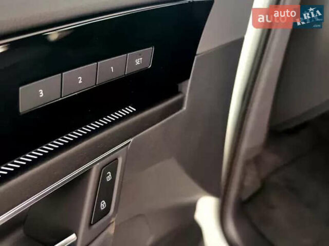 Серый Фольксваген Туарег, объемом двигателя 2.99 л и пробегом 11 тыс. км за 67500 $, фото 15 на Automoto.ua