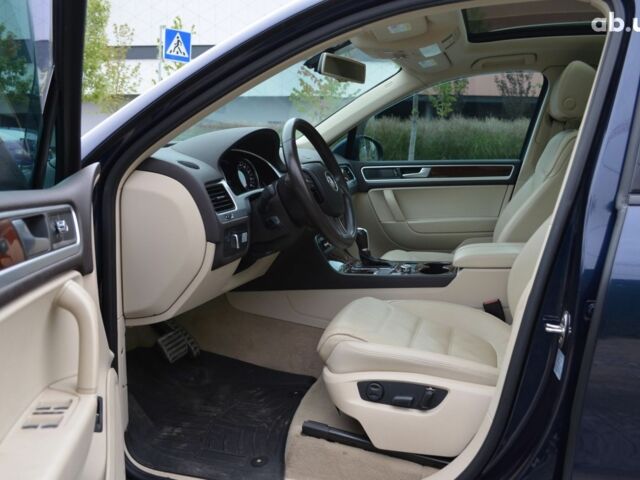 Синій Фольксваген Туарег, об'ємом двигуна 3 л та пробігом 144 тис. км за 23700 $, фото 9 на Automoto.ua