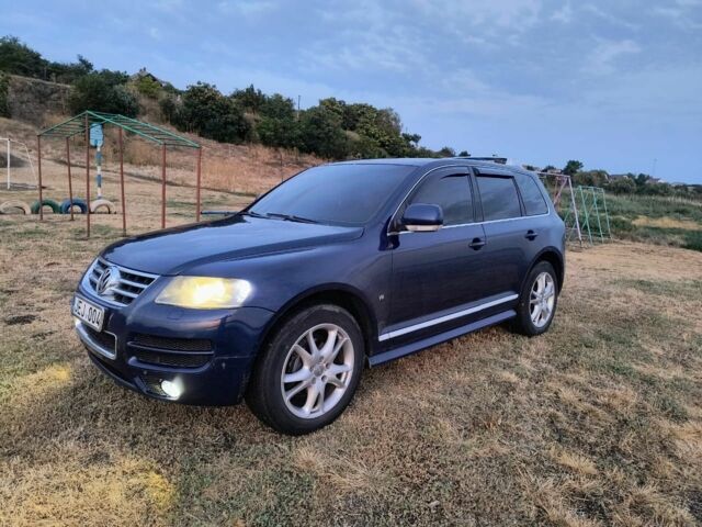 Синий Фольксваген Туарег, объемом двигателя 3 л и пробегом 300 тыс. км за 6200 $, фото 3 на Automoto.ua