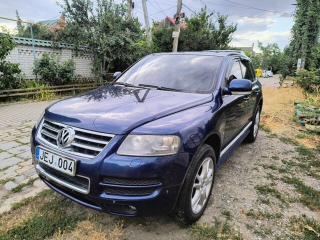 Синий Фольксваген Туарег, объемом двигателя 3 л и пробегом 300 тыс. км за 6200 $, фото 6 на Automoto.ua