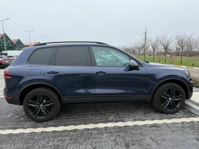 Синій Фольксваген Туарег, об'ємом двигуна 3 л та пробігом 236 тис. км за 21500 $, фото 3 на Automoto.ua