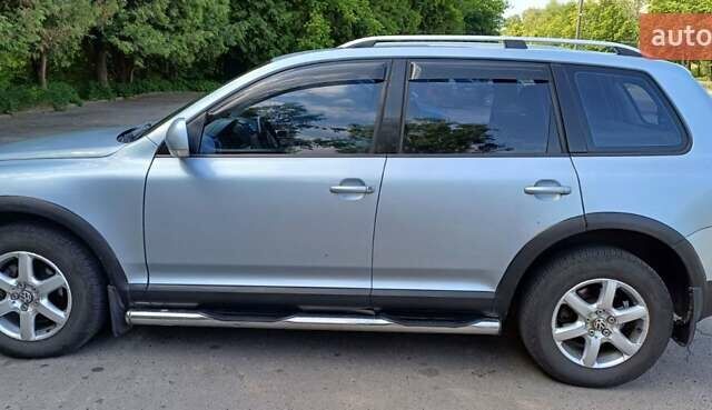 Синий Фольксваген Туарег, объемом двигателя 2.5 л и пробегом 431 тыс. км за 8200 $, фото 4 на Automoto.ua