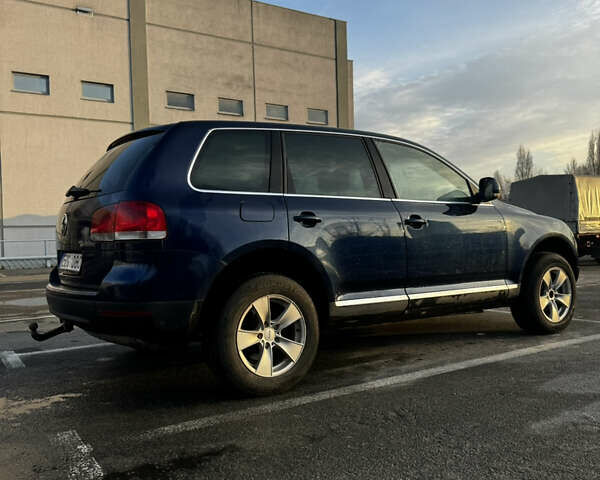 Синий Фольксваген Туарег, объемом двигателя 2.5 л и пробегом 472 тыс. км за 3799 $, фото 8 на Automoto.ua