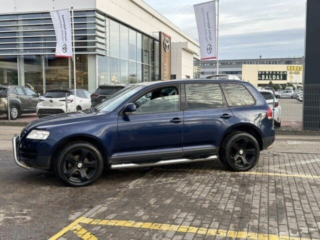 Синий Фольксваген Туарег, объемом двигателя 2.5 л и пробегом 286 тыс. км за 4250 $, фото 3 на Automoto.ua