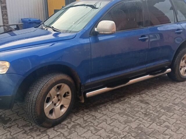 Синий Фольксваген Туарег, объемом двигателя 2.5 л и пробегом 306 тыс. км за 6800 $, фото 2 на Automoto.ua