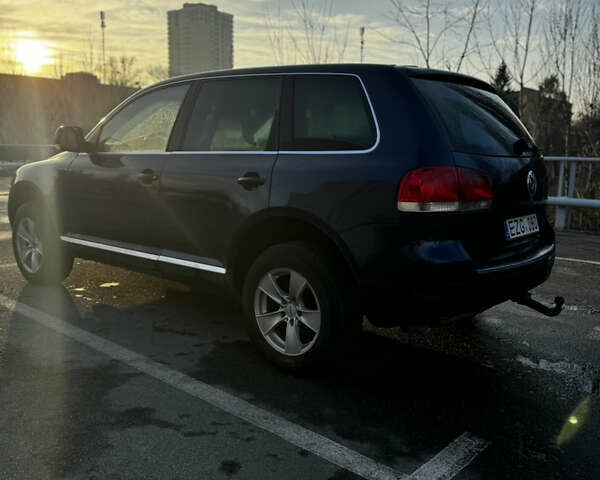 Синий Фольксваген Туарег, объемом двигателя 2.5 л и пробегом 472 тыс. км за 3799 $, фото 5 на Automoto.ua