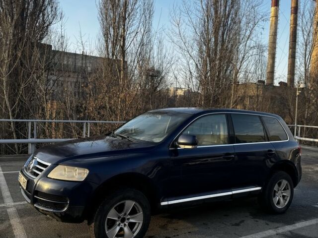 Синий Фольксваген Туарег, объемом двигателя 2.5 л и пробегом 372 тыс. км за 3799 $, фото 3 на Automoto.ua