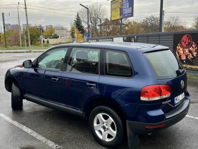 Синий Фольксваген Туарег, объемом двигателя 2.5 л и пробегом 300 тыс. км за 4600 $, фото 6 на Automoto.ua