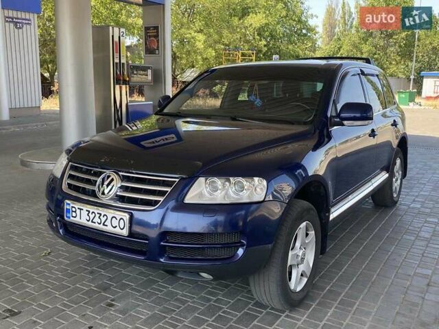Синий Фольксваген Туарег, объемом двигателя 2.97 л и пробегом 284 тыс. км за 9000 $, фото 1 на Automoto.ua