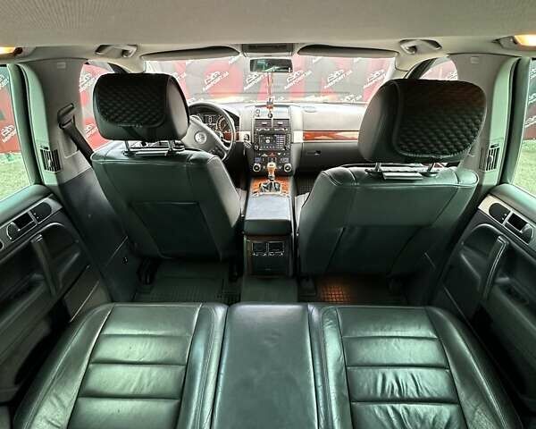 Синий Фольксваген Туарег, объемом двигателя 2.46 л и пробегом 264 тыс. км за 9700 $, фото 13 на Automoto.ua