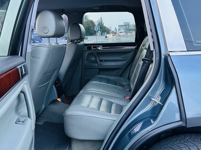 Синій Фольксваген Туарег, об'ємом двигуна 3 л та пробігом 200 тис. км за 4856 $, фото 15 на Automoto.ua