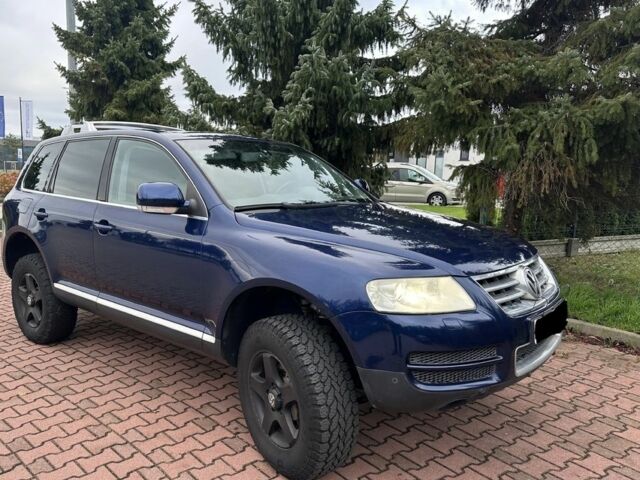 Синий Фольксваген Туарег, объемом двигателя 4.2 л и пробегом 280 тыс. км за 6500 $, фото 1 на Automoto.ua