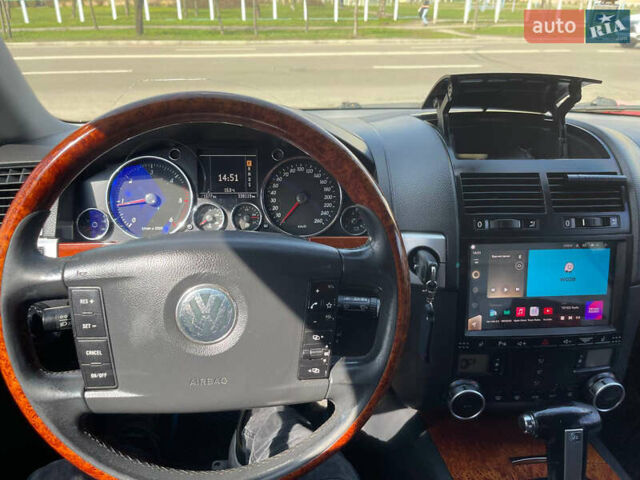 Синий Фольксваген Туарег, объемом двигателя 2.97 л и пробегом 361 тыс. км за 10500 $, фото 16 на Automoto.ua