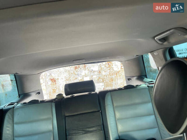 Синий Фольксваген Туарег, объемом двигателя 2.97 л и пробегом 361 тыс. км за 10500 $, фото 4 на Automoto.ua