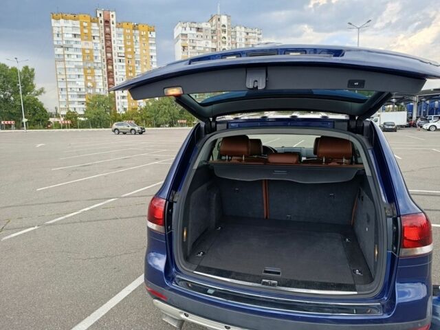 Синій Фольксваген Туарег, об'ємом двигуна 0 л та пробігом 255 тис. км за 7500 $, фото 1 на Automoto.ua