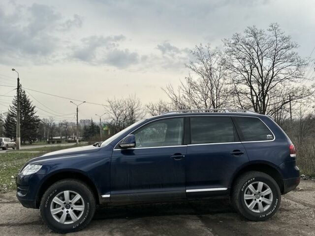 Синий Фольксваген Туарег, объемом двигателя 3 л и пробегом 350 тыс. км за 6200 $, фото 6 на Automoto.ua