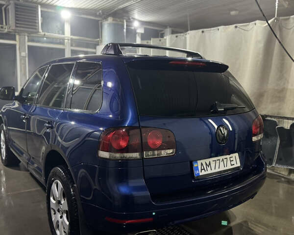 Синій Фольксваген Туарег, об'ємом двигуна 3 л та пробігом 286 тис. км за 14200 $, фото 5 на Automoto.ua