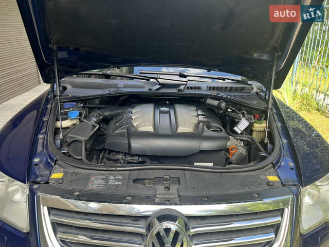Синий Фольксваген Туарег, объемом двигателя 3 л и пробегом 386 тыс. км за 12300 $, фото 13 на Automoto.ua