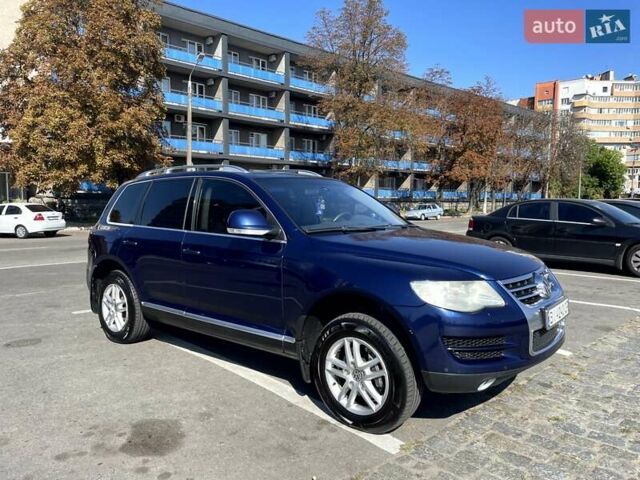 Синий Фольксваген Туарег, объемом двигателя 2.97 л и пробегом 246 тыс. км за 13000 $, фото 4 на Automoto.ua