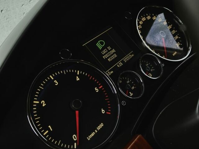 Синій Фольксваген Туарег, об'ємом двигуна 0 л та пробігом 350 тис. км за 5500 $, фото 16 на Automoto.ua