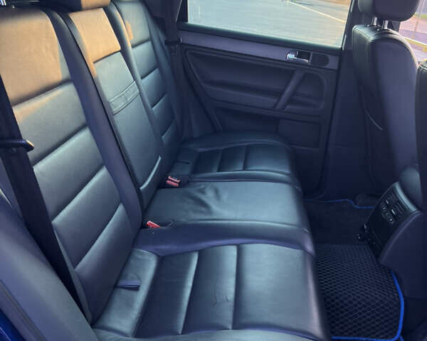 Синий Фольксваген Туарег, объемом двигателя 3 л и пробегом 235 тыс. км за 11100 $, фото 18 на Automoto.ua