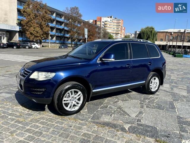 Синий Фольксваген Туарег, объемом двигателя 2.97 л и пробегом 246 тыс. км за 13000 $, фото 16 на Automoto.ua