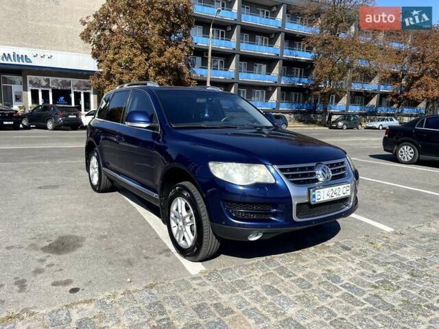 Синий Фольксваген Туарег, объемом двигателя 2.97 л и пробегом 246 тыс. км за 13000 $, фото 5 на Automoto.ua