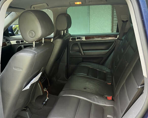 Синий Фольксваген Туарег, объемом двигателя 3 л и пробегом 386 тыс. км за 12300 $, фото 10 на Automoto.ua