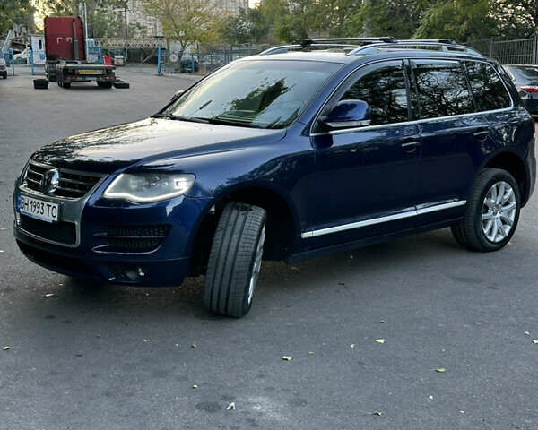 Синій Фольксваген Туарег, об'ємом двигуна 3 л та пробігом 306 тис. км за 12500 $, фото 3 на Automoto.ua
