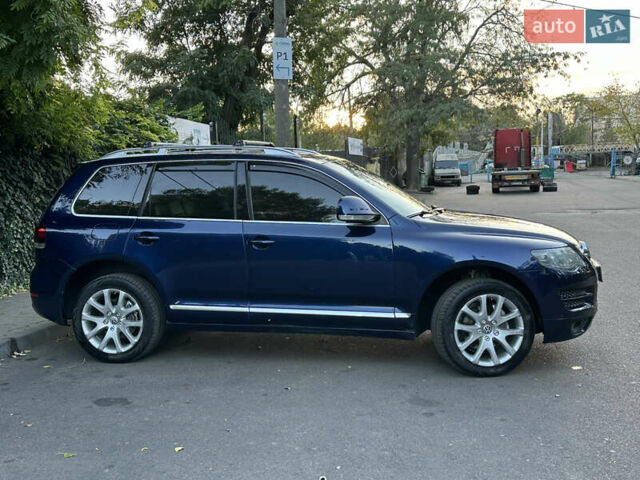 Синій Фольксваген Туарег, об'ємом двигуна 3 л та пробігом 306 тис. км за 12500 $, фото 6 на Automoto.ua