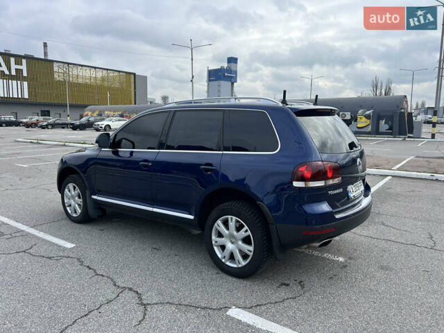Синій Фольксваген Туарег, об'ємом двигуна 2.97 л та пробігом 236 тис. км за 11900 $, фото 4 на Automoto.ua