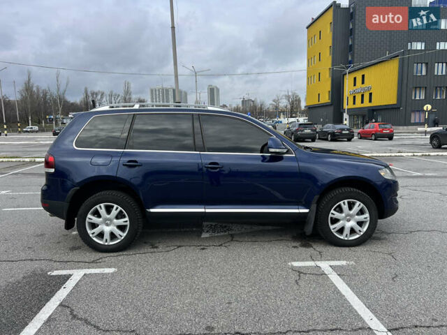 Синій Фольксваген Туарег, об'ємом двигуна 2.97 л та пробігом 236 тис. км за 11900 $, фото 2 на Automoto.ua