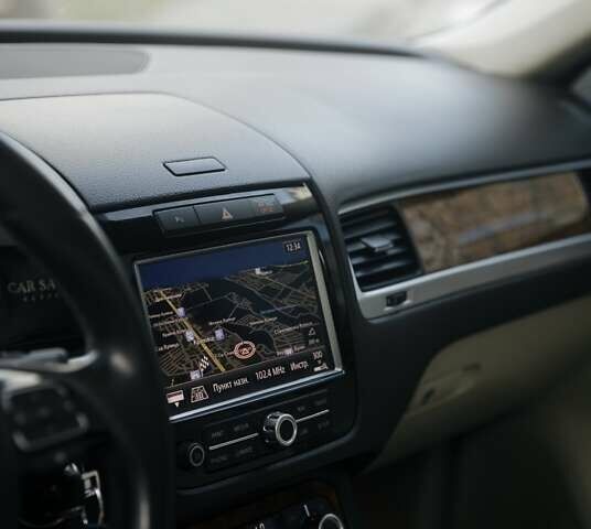 Синий Фольксваген Туарег, объемом двигателя 2.97 л и пробегом 241 тыс. км за 16500 $, фото 25 на Automoto.ua