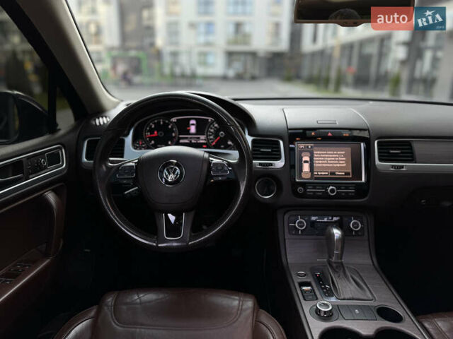 Синий Фольксваген Туарег, объемом двигателя 2.97 л и пробегом 272 тыс. км за 16200 $, фото 18 на Automoto.ua