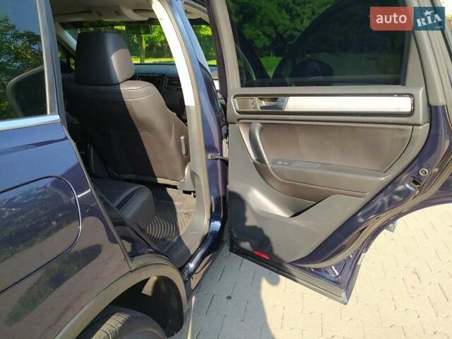 Синий Фольксваген Туарег, объемом двигателя 3 л и пробегом 195 тыс. км за 21000 $, фото 23 на Automoto.ua