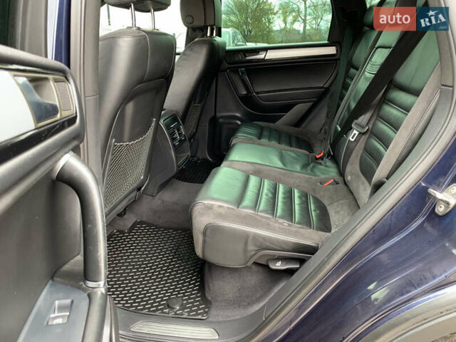 Синий Фольксваген Туарег, объемом двигателя 3 л и пробегом 210 тыс. км за 20999 $, фото 26 на Automoto.ua